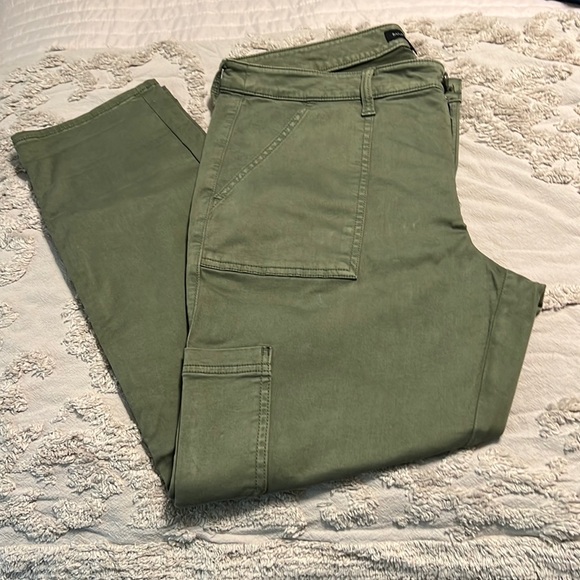 Banana Republic Pants & Jumpsuits Banana Republic Cargo Pants Like
